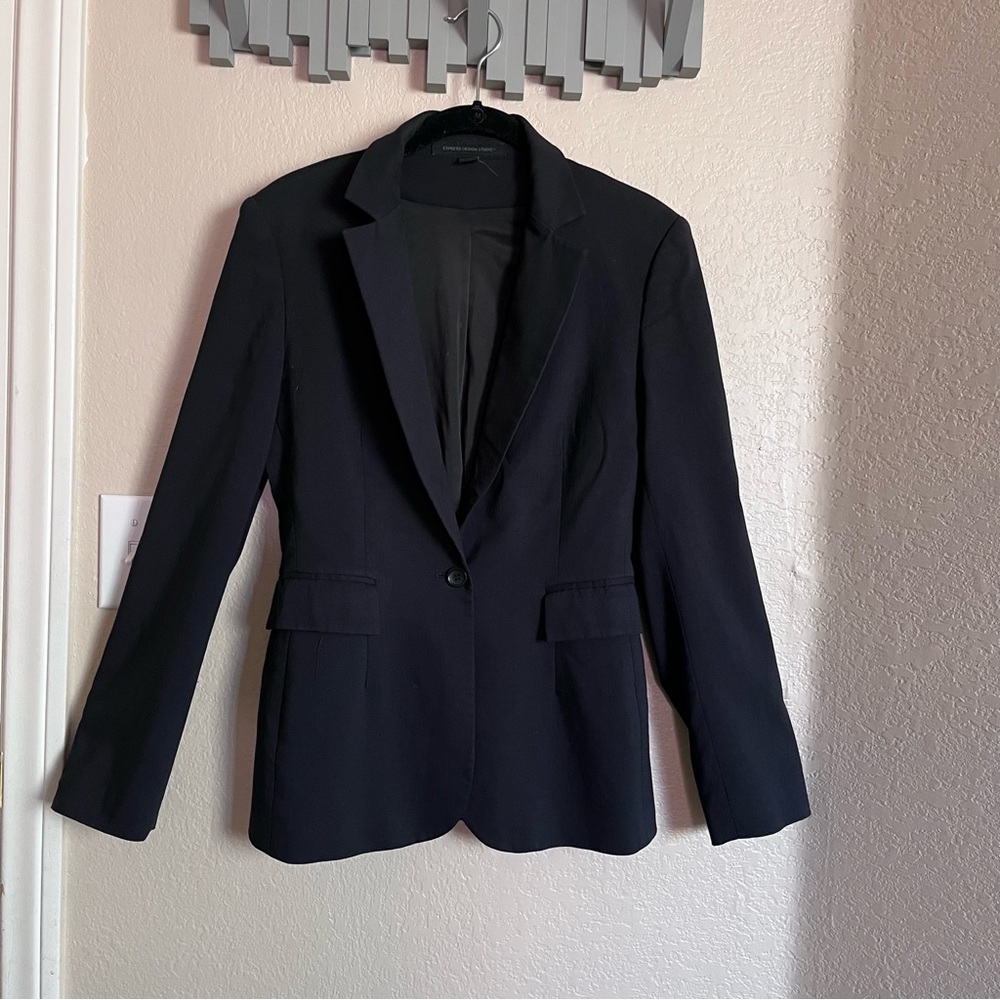 Express Design Studio black blazer, size 2